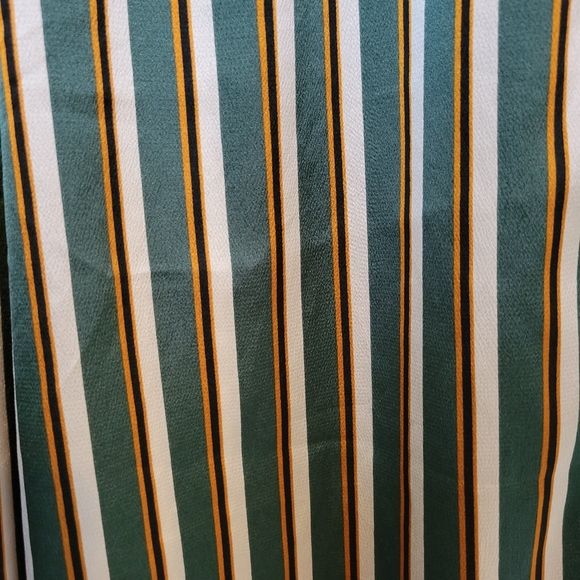 Striped Wide Leg Pants - Picture 3 of 3